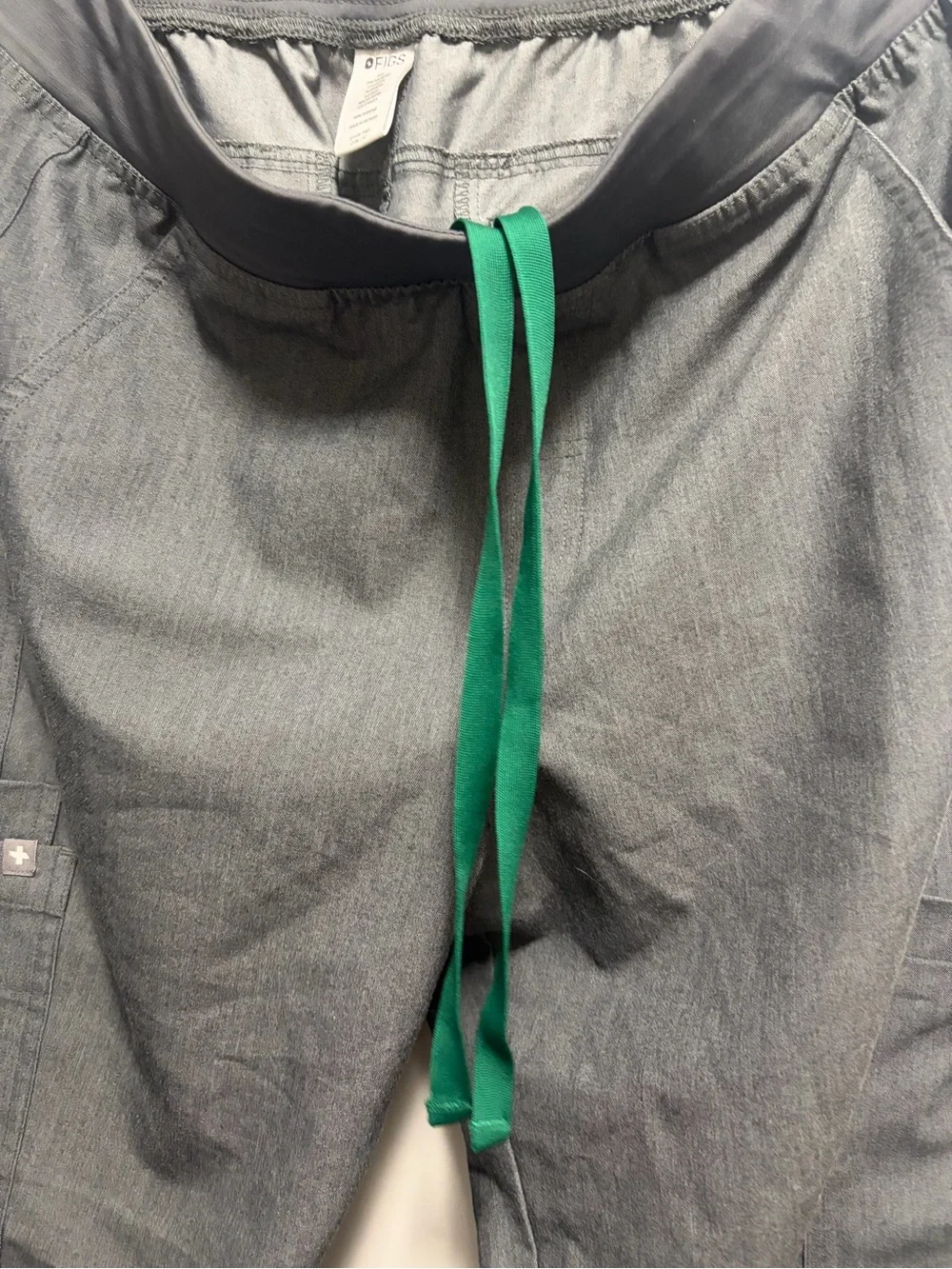 Figs Mens Axim Cargo Scrub Pants Gray Heathered Green Drawstring Size Medium
